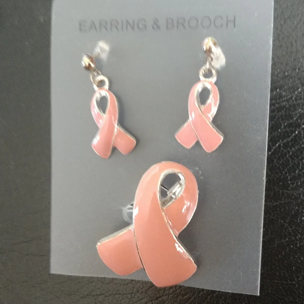 Breast Cancer🆕Brooch/Pendant & Matching Earrings New with Box